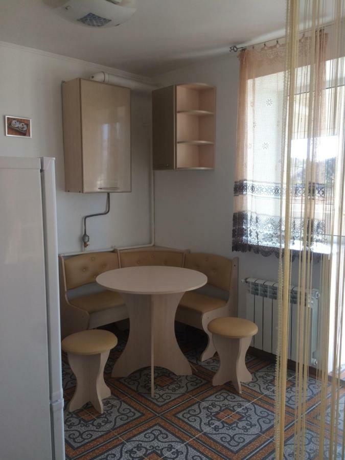Studio Apartment In Center Poltava Exterior photo